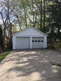 20 x 10 Garage in Lansing, Michigan