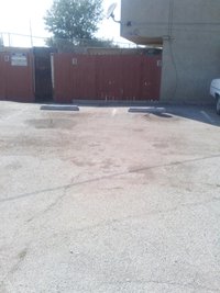 27 x 10 Parking Lot in Signal Hill, California