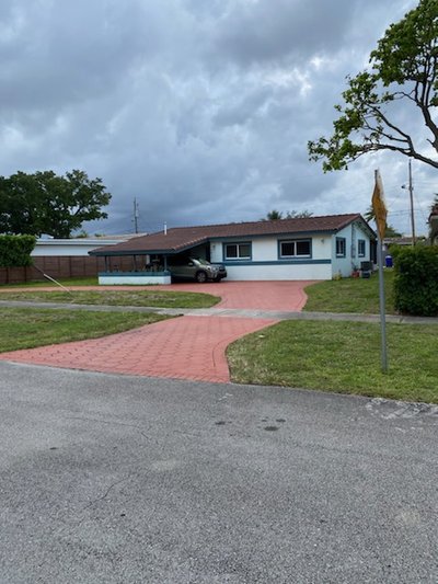 33 x 9 Driveway in Hollywood, Florida near [object Object]