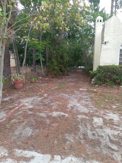 30 x 10 Driveway in Fort Myers, Florida