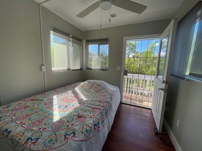 9 x 9 Bedroom in Honolulu, Hawaii