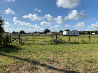 30 x 12 Unpaved Lot in Parrish, Florida