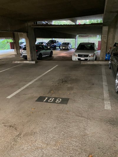 10 x 8 Parking Garage in Aiea, Hawaii
