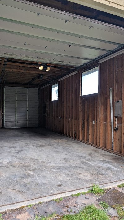 40×25 Garage in Port Orchard, WA near SE Cornell Rd 2