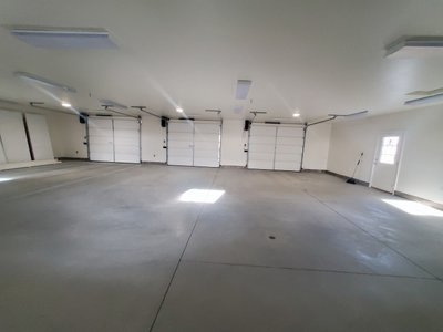 25 x 10 Parking Garage in Pahrump, Nevada
