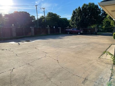 20 x 10 Parking Lot in Irving, Texas near [object Object]