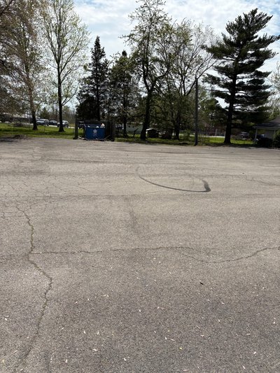 20×10 Parking Lot in Carbondale, IL near B Blvd