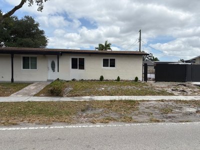 20×10 Unpaved Lot in Hollywood, FL near 3221 NW 72nd Ter 3