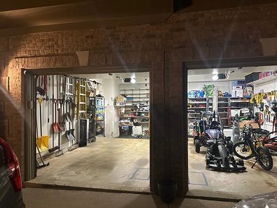 20×10 Garage in Burke, VA near 9625 Villagesmith Way 3