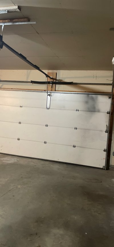 30x10 Garage self storage unit in Middleton, WI