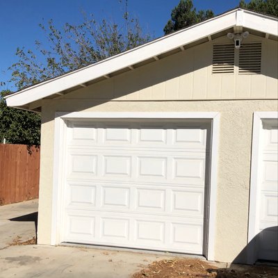 19 x 9 Garage in Riverside, California