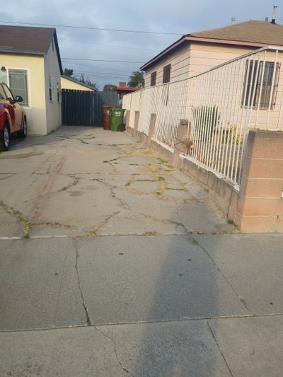 49 x 10 Parking Lot in Compton, California