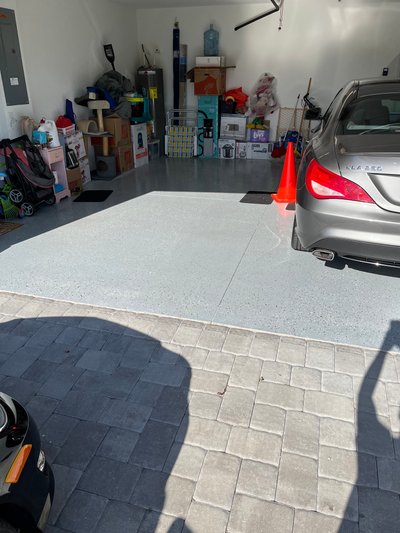 20 x 10 Garage in Cape Coral, Florida
