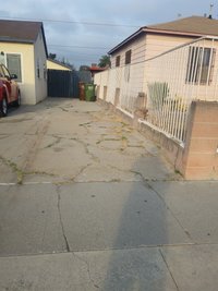49 x 10 Driveway in Compton, California
