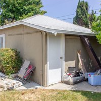 20 x 5 Shed in Los Angeles, California