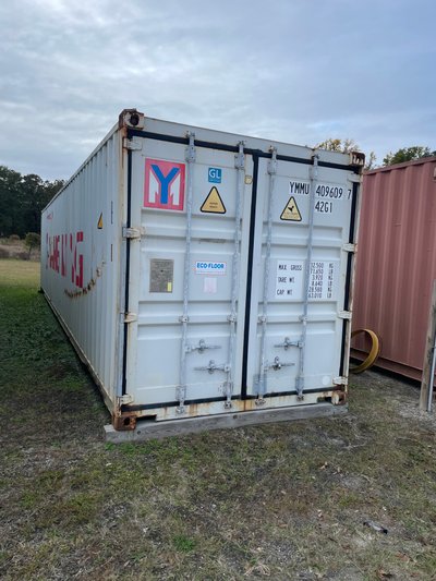 40 x 8 Shipping Container in Bladenboro, North Carolina