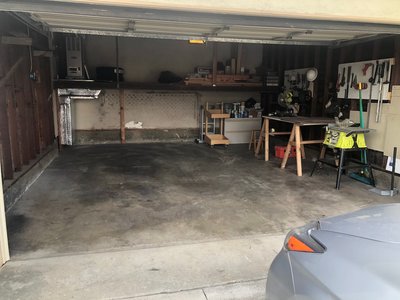 20x17 Garage self storage unit in Monterey Park, CA