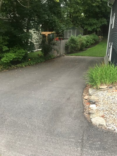 40 x 8 Driveway in Raymond, New Hampshire