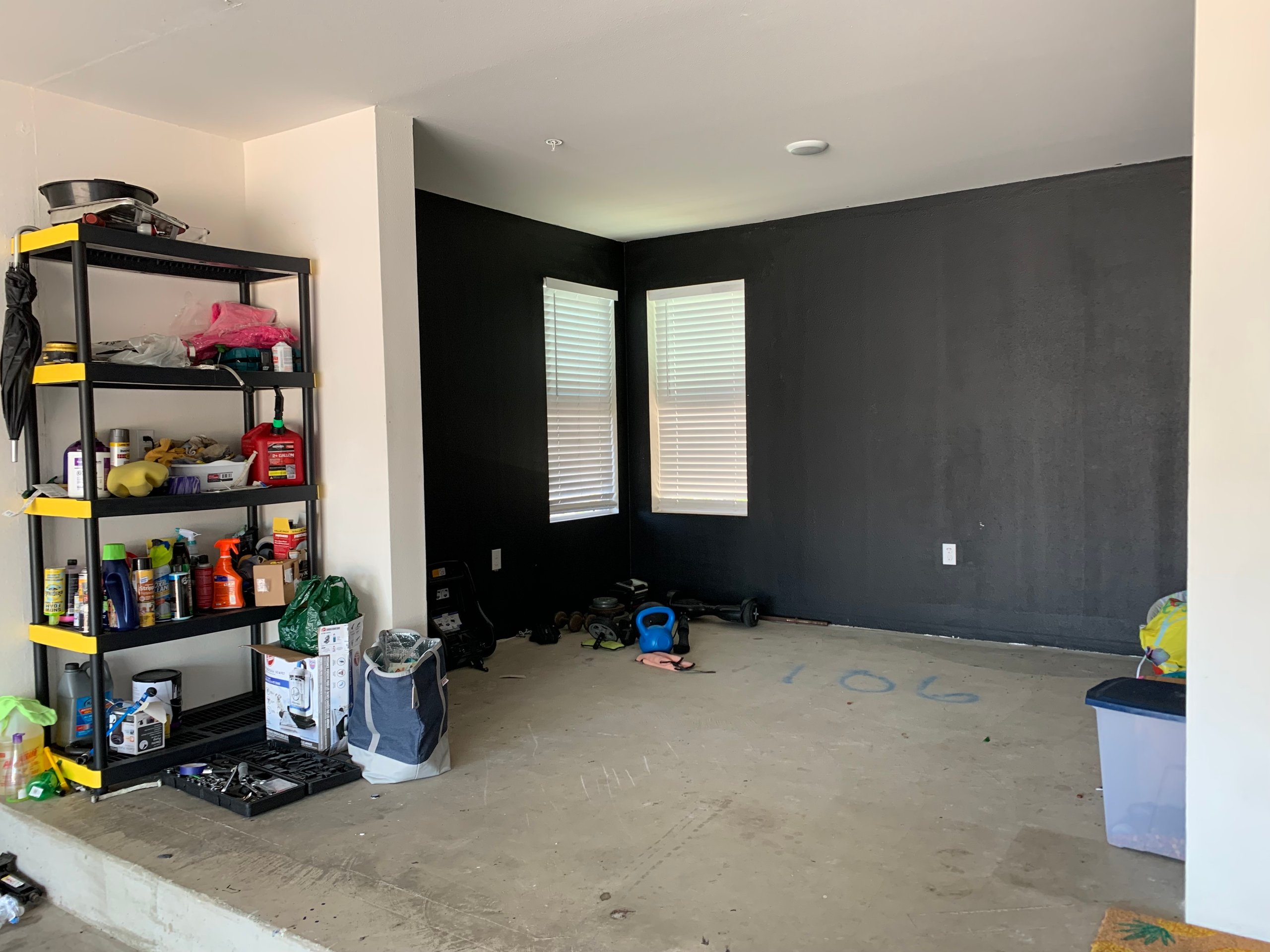 19x35 Garage self storage unit in San Marcos, CA