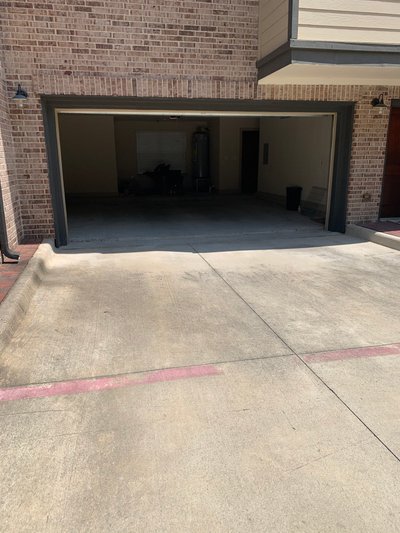 Large 20×20 Garage in Humble, Texas