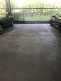 22 x 12 Parking Garage in Cleveland Heights, Ohio