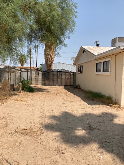 28×15 Unpaved Lot in Blythe, California