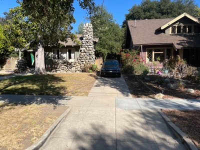 Medium 10×20 Driveway in Pasadena, California