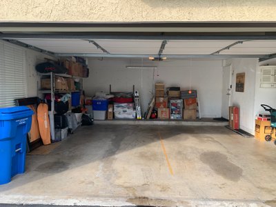 20 x 10 Garage in Thousand Oaks, California
