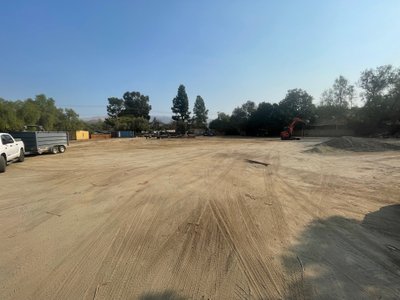 40 x 10 Unpaved Lot in Los Angeles, California