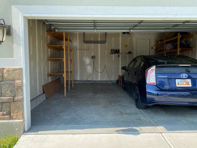 8 x 18 Garage in Saratoga Springs, Utah