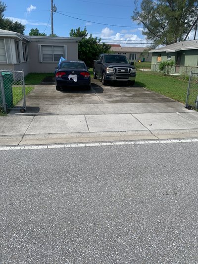 25 x 12 RV Pad in Riviera Beach, Florida