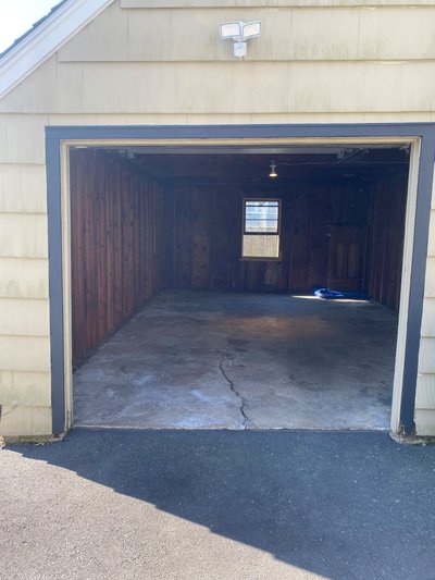 21 x 14 Garage in Fairfield, Connecticut near [object Object]