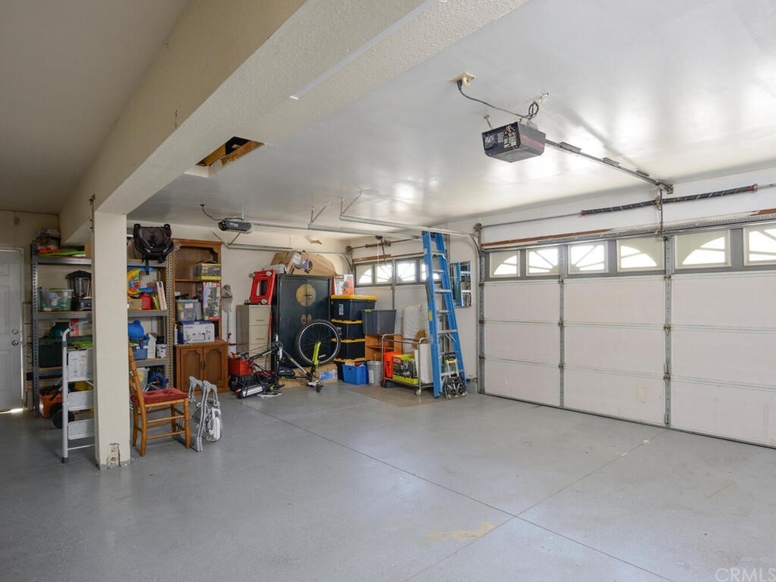 20x27 Garage self storage unit in Corona, CA