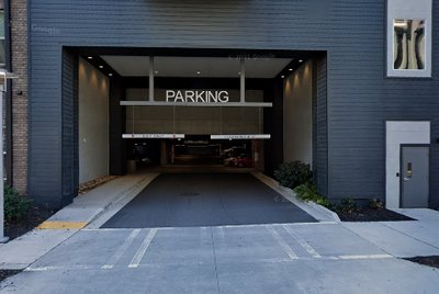 20 x 10 Parking Lot in Sandy Springs, Georgia