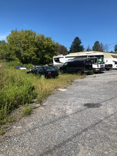 20 x 10 Parking Lot in Hellertown, Pennsylvania