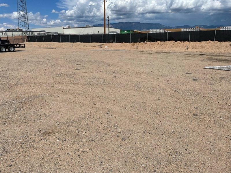 Neighbor Vehicle Storage vehicle storage in Albuquerque, New Mexico