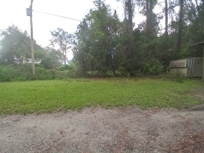20 x 15 Unpaved Lot in Hampton, Florida