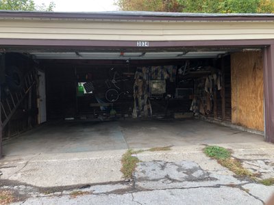 20×10 Garage in Milwaukee, Wisconsin