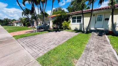 23 x 10 RV Pad in Coral Gables, Florida