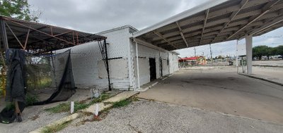 300 x 10 Parking Lot in San Antonio, Texas near [object Object]