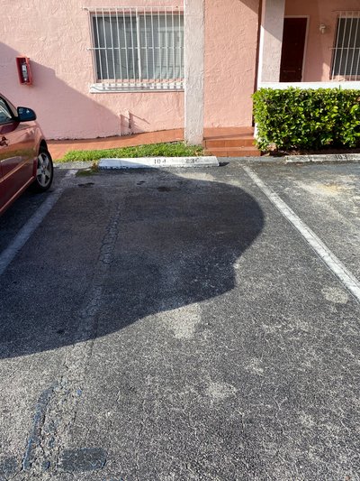 20 x 10 Parking Lot in Doral, Florida