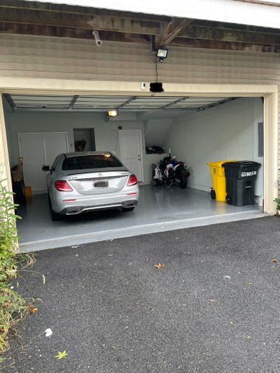 20x18 Garage self storage unit in Severn, MD