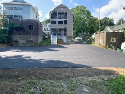 40 x 10 Parking Lot in Waterbury, Connecticut