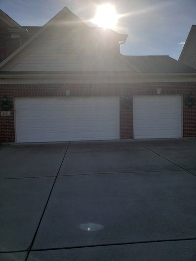 33 x 23 Garage in Naperville, Illinois near [object Object]