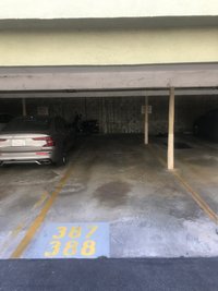 20 x 8 Parking Garage in Culver City, California