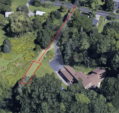 85 x 20 Driveway in Falmouth, Maine