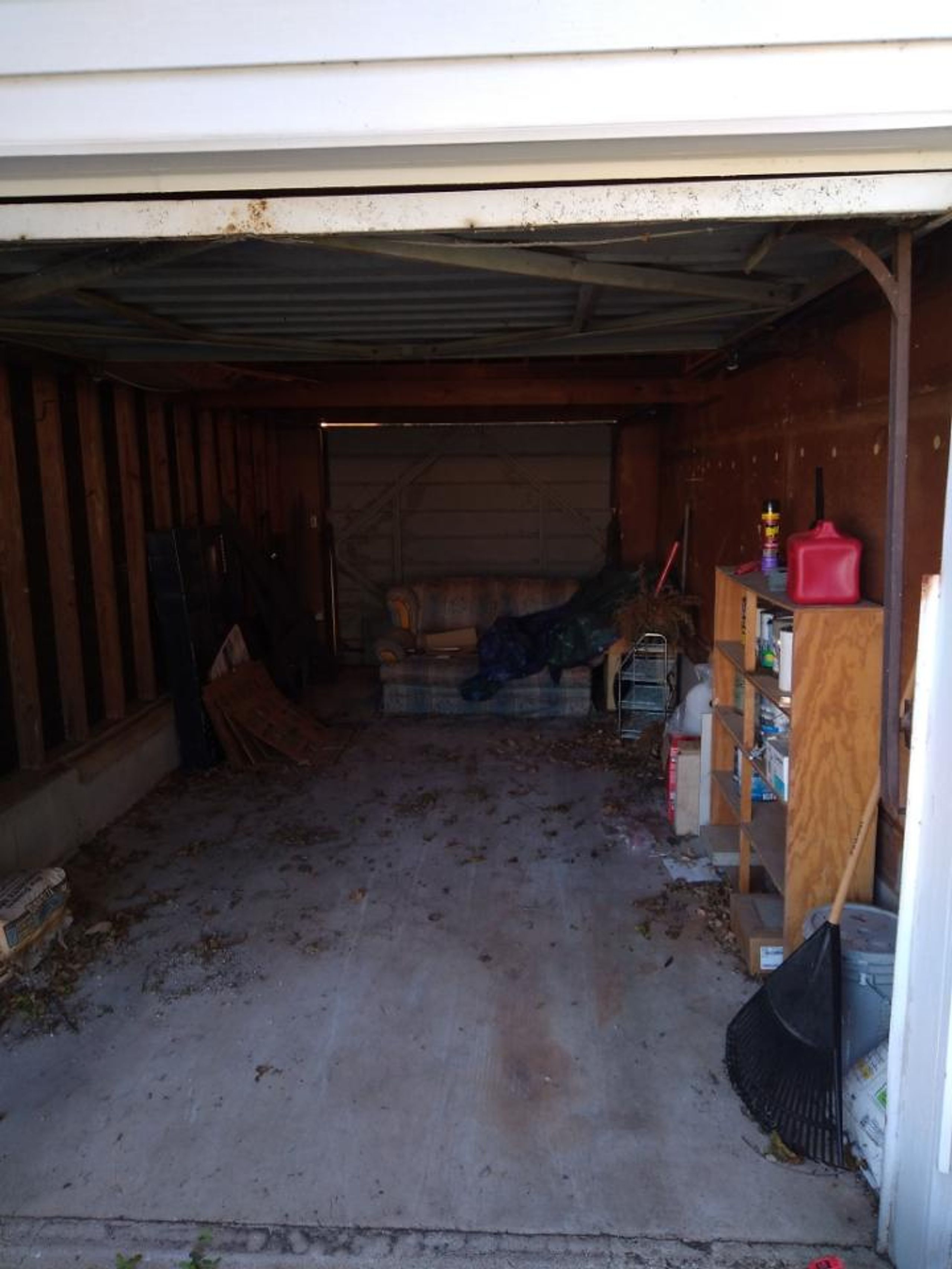 20x10 Garage self storage unit in Waco, TX