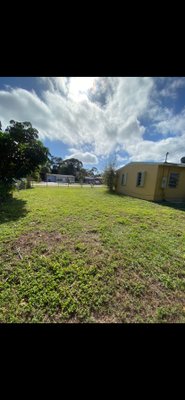 30 x 10 Unpaved Lot in Fort Lauderdale, Florida