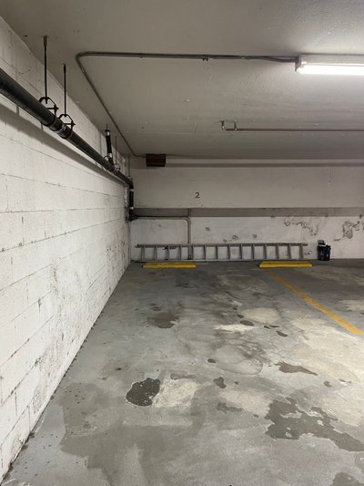 20 x 10 Parking Garage in Santa Monica, California