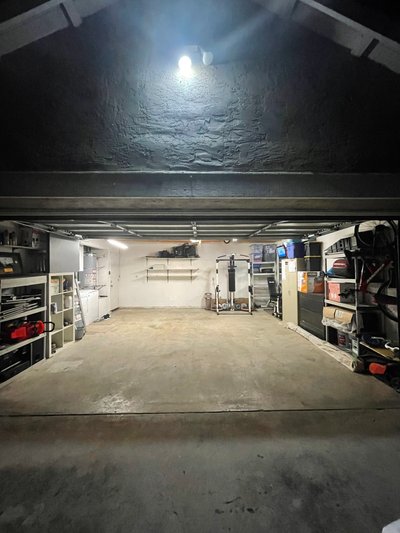 20 x 10 Garage in Oceanside, California near [object Object]
